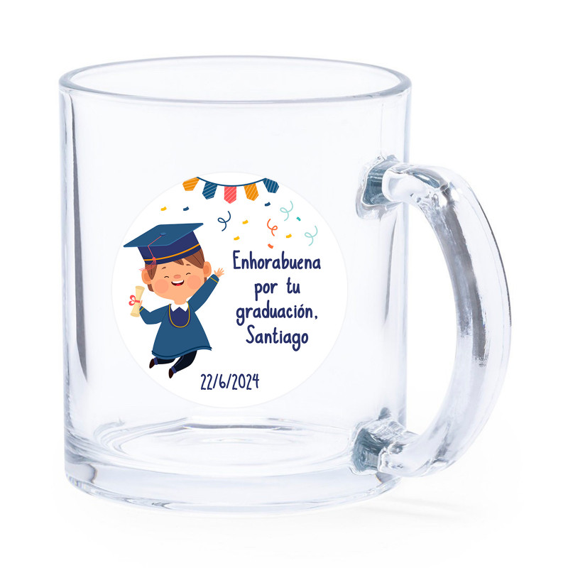 Caneca de vidro com adesivo personalizado de formatura de menino