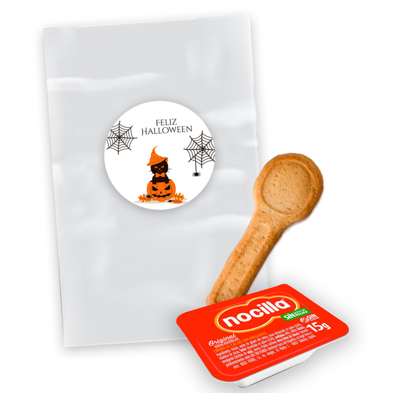 Nocilla mini 15 gr com colher de biscoito em saco transparente com adesivo personalizado de halloween para detalhes