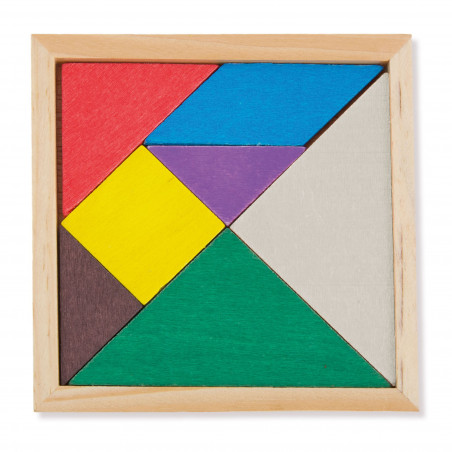 Tangram de madeira com envelope kraft verde para o natal