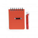 Caderno com caneta