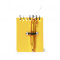 Caderno com caneta